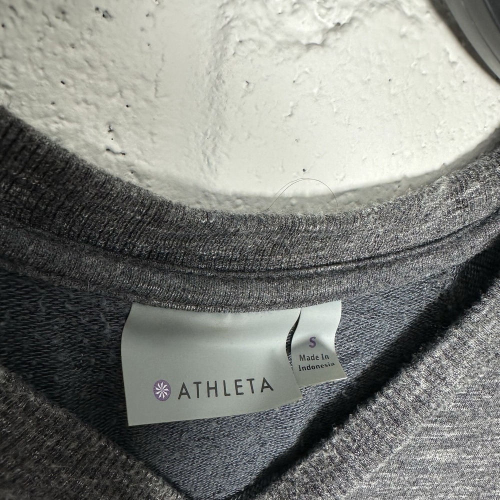 Athleta‎ CYA Pullover Long Sleeve Top Side Slits Size Small - Picture 2 of 5